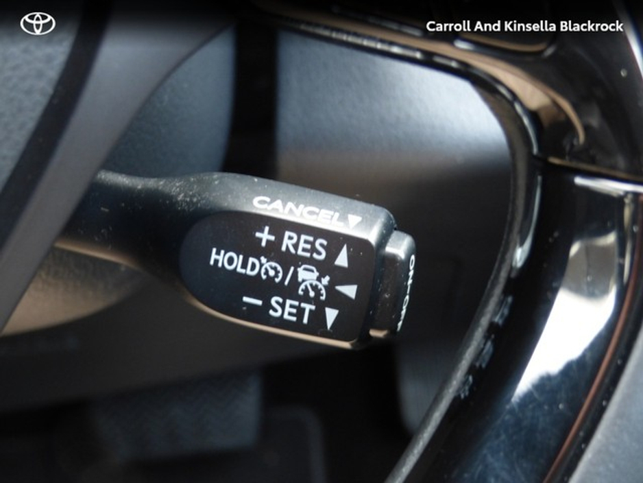 2023 Toyota C-HR Hybrid Sol €31,450