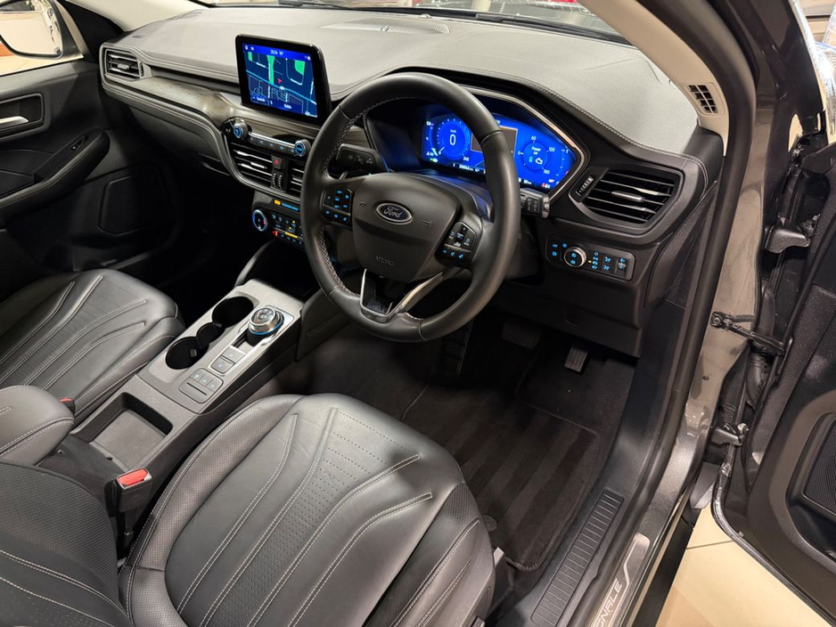 2023 Ford Kuga VIGNALE HYBRID=HUGE SPEC//ONLY 24000 KMS//1 OWNER=FULL SERVICE HISTORY=TAILORED FINANCE PACKAGES AVAILABLE=TRADE IN'S WELCOME €31,995