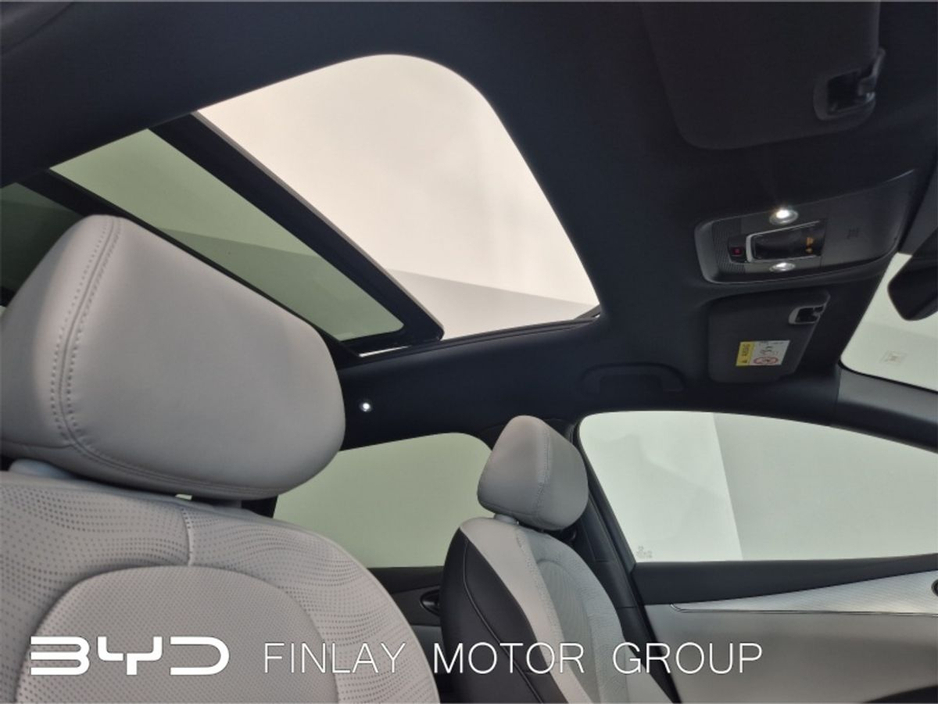 2026 BYD Seal - image 17