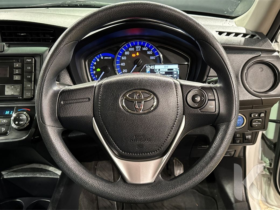 2020 Toyota Corolla - image 18