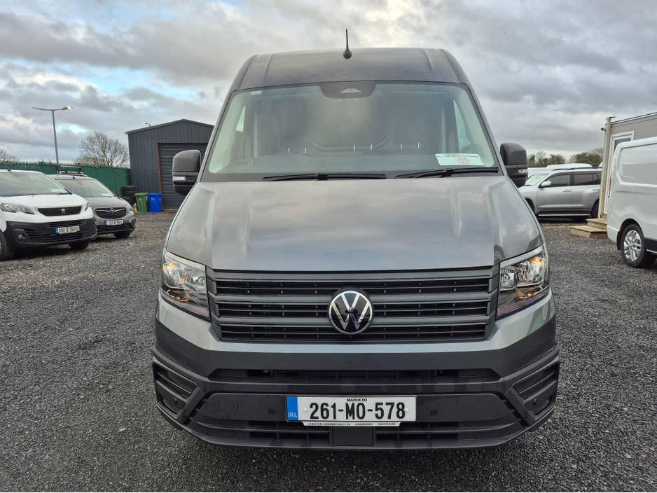 2026 Volkswagen Crafter - image 2