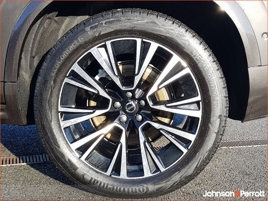 2025 Volvo XC90 T8 455bhp PHEV AWD Plus Bright (Adaptive Cruise / 360 Camera / Panoramic Sunroof) €91,900