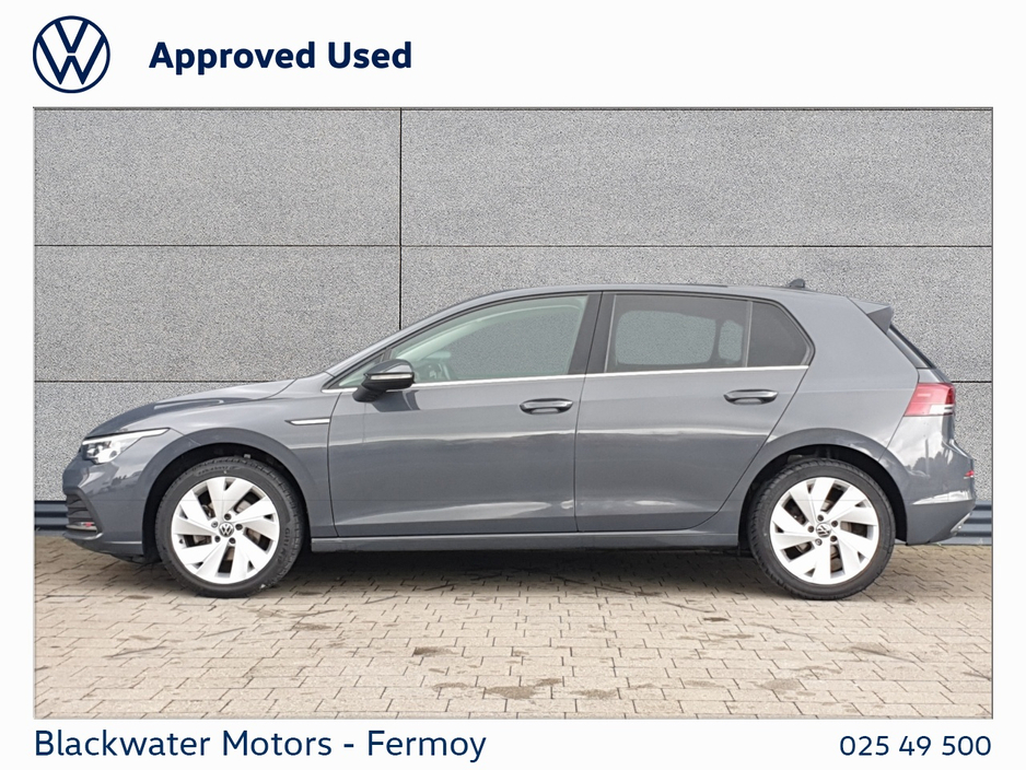 2021 Volkswagen Golf - image 6