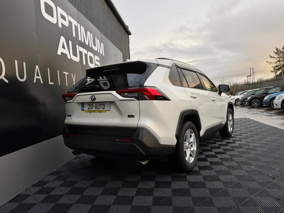 2020 Toyota Rav4 - image 2