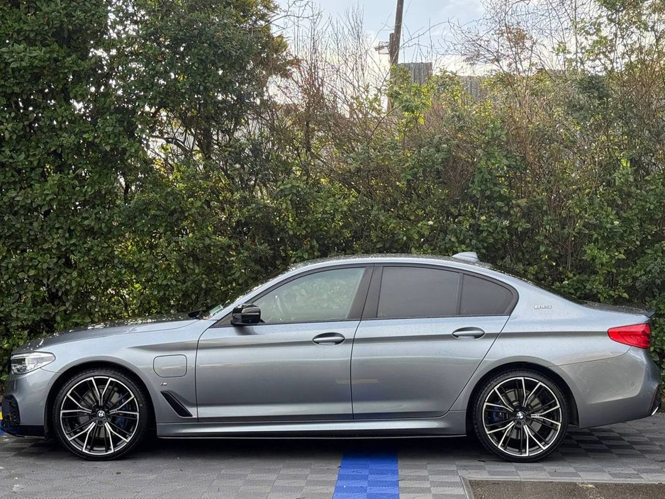 2020 BMW 5 Series 530e M-SPORT COMPETITION 2.0 HYBRID // FULL SERVICE HISTORY // NEW 20" M5 COMPETITION ALLOYS // DIGITAL CLUSTER €33,950