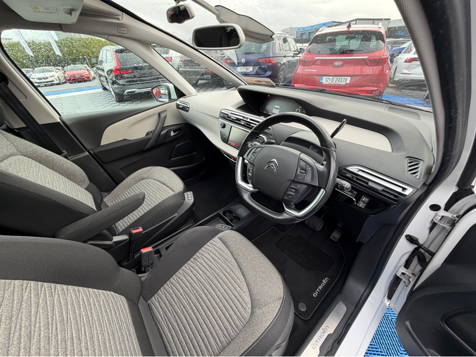 2020 Citroen Grand C4 SpaceTourer 2.0L DIESEL - AUTO - 7 SEATS - 12M WARRANTY - CAR: €19,950