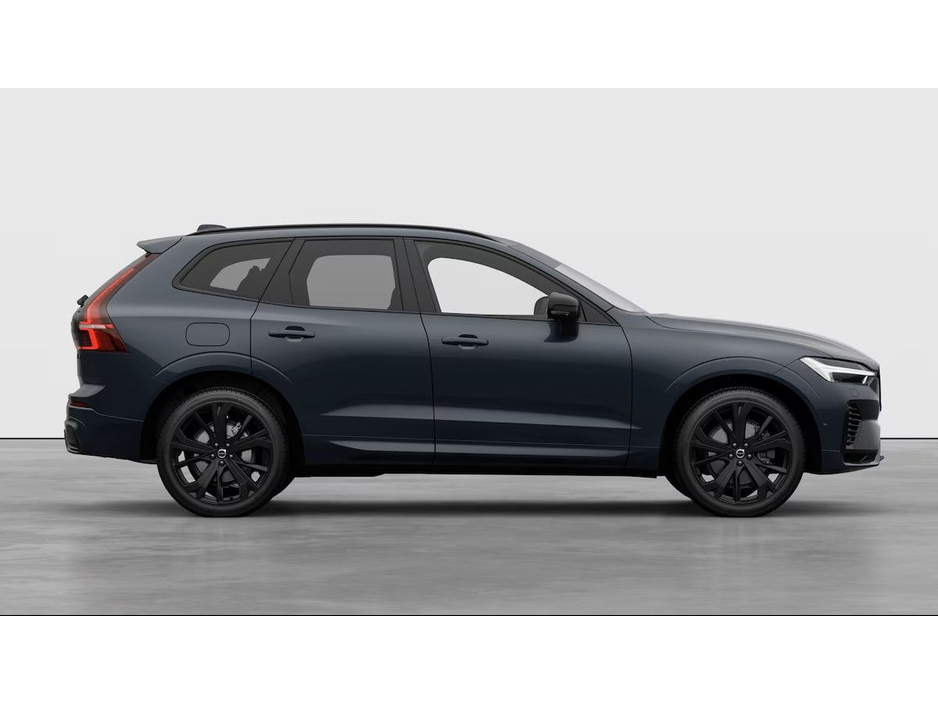 2026 Volvo XC60 - image 5