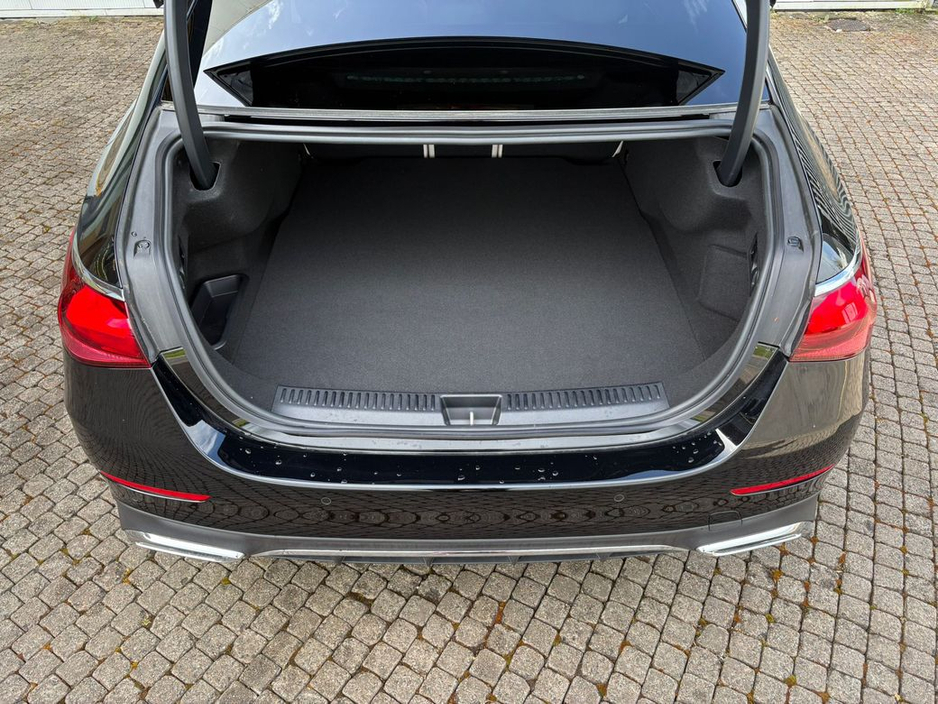 2025 Mercedes-Benz E Class - image 30