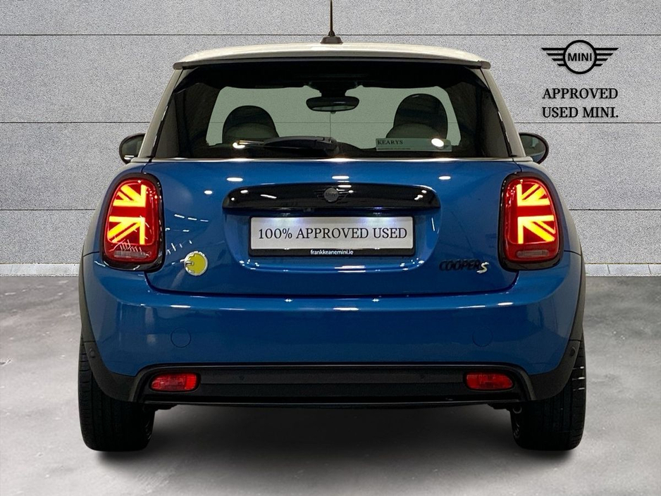 2023 MINI Hatch Electric Level 3