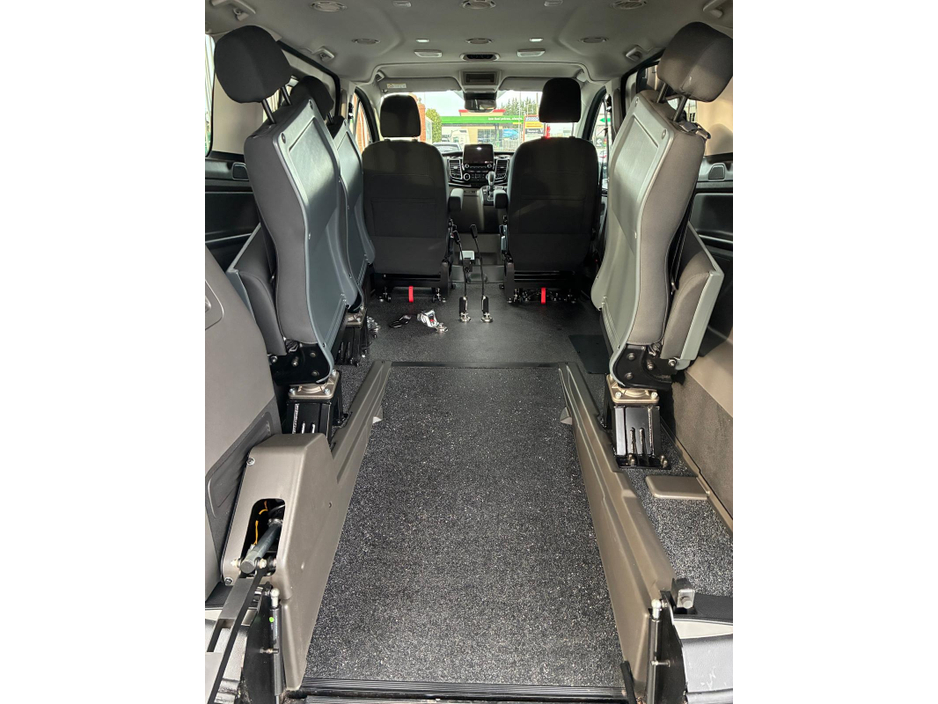 2023 Ford Tourneo Custom Vision Titanium (Under Ring Brake Bar) (Private) €64,950