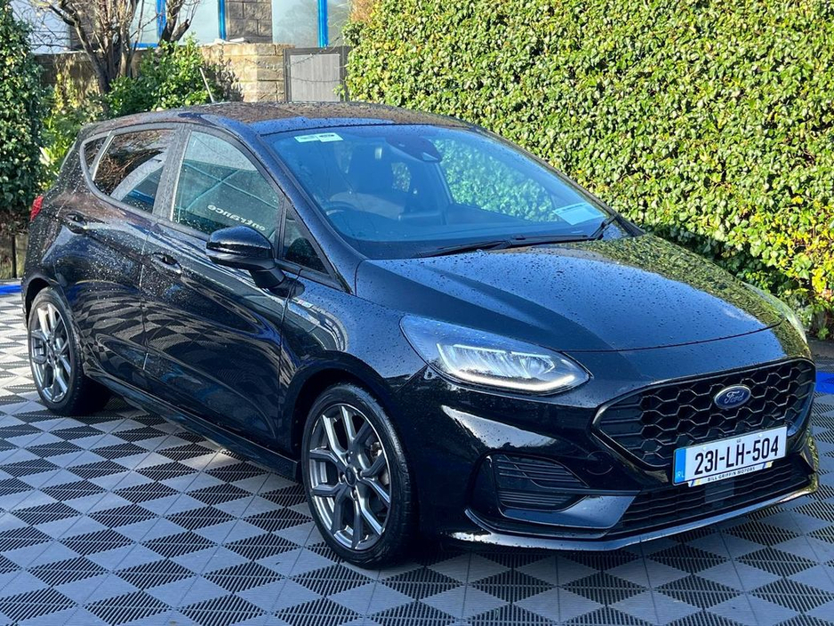 2023 Ford Fiesta ST-LINE 1.0T // VERY LOW MILEAGE // 17" ALLOYS // HEATED MULTIFUNCTION STEERING WHEEL €19,900