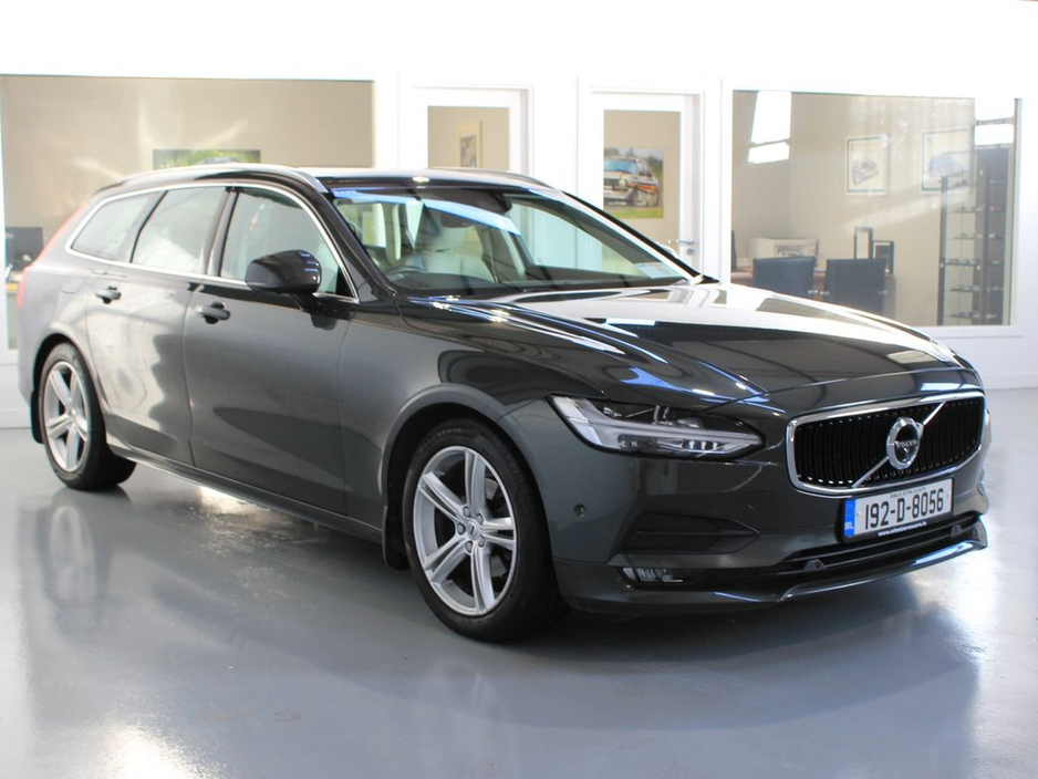 2019 Volvo V90 D4 MOM 5DR Auto €29,499