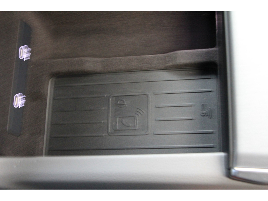 2025 Audi A6 - image 23