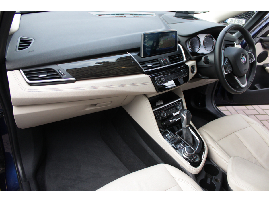 2019 BMW 2 Series - image 21