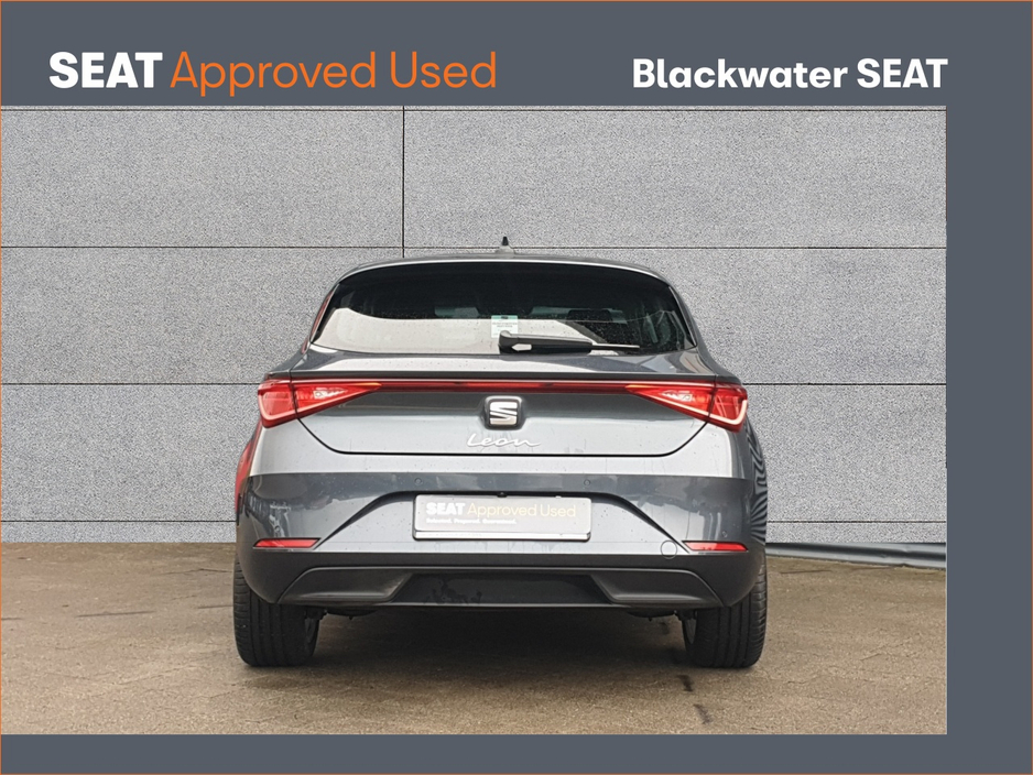 2025 SEAT Leon - image 5