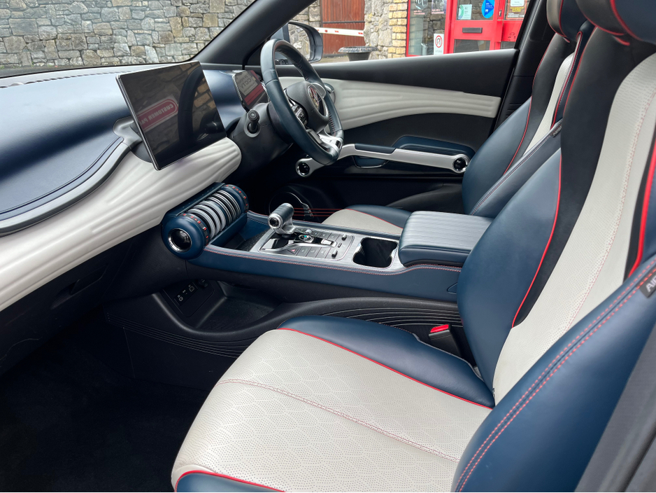 2024 BYD ATTO 3 - image 10