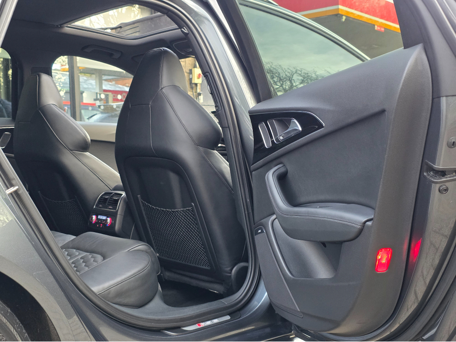 2014 Audi RS6 4.0 TSFI V8 TWIN TURBO 560 BHP. ONLY 59000 MILES. FSH. FINANCE ARRANGED. SIMI. AA APPROVED. €59,950