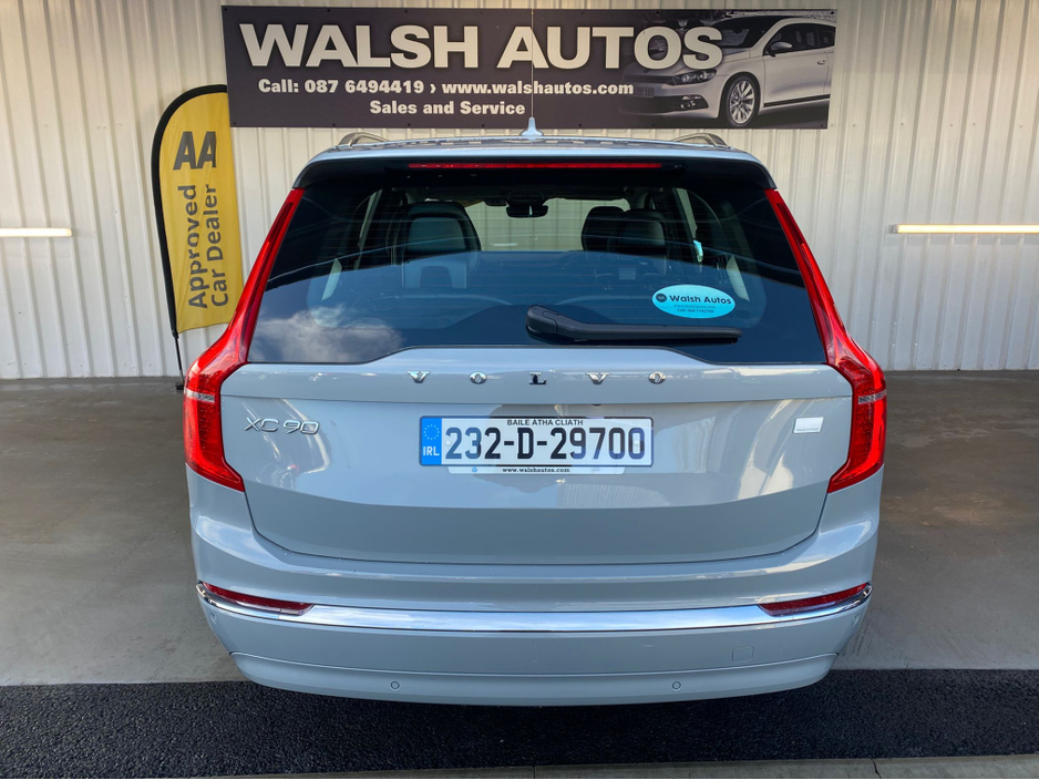 2023 Volvo XC90 2.0 T8 CORE 455BHP 5DR 7S €54,950