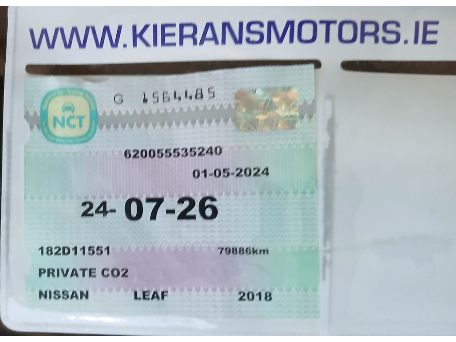 2018 Nissan Leaf - image 9