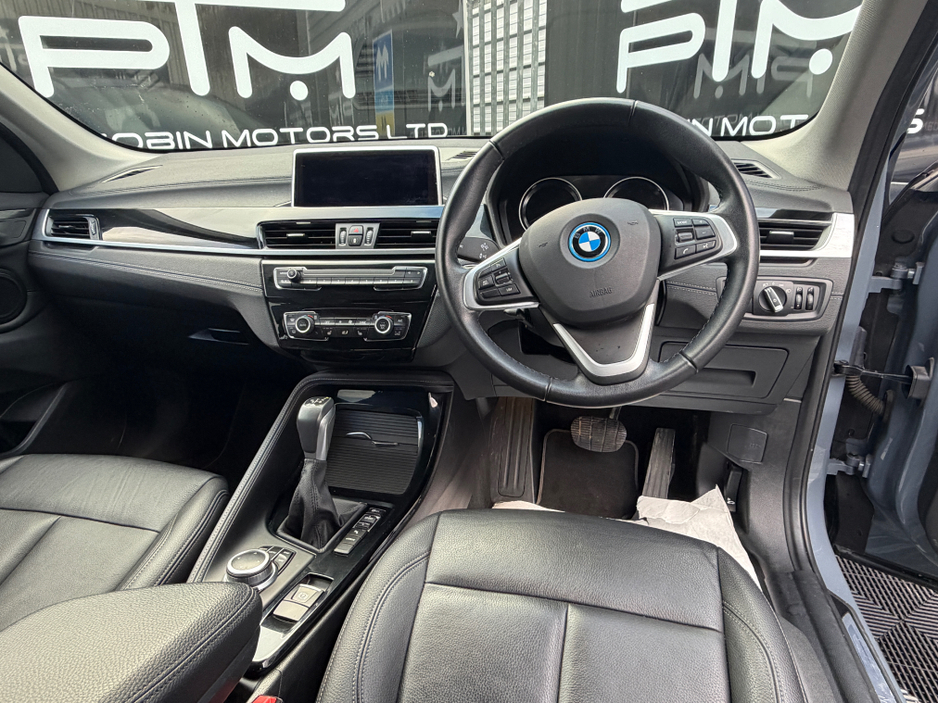 2022 BMW X1 XDRIVE 25E XLINE AUTO Black Pack €30,995