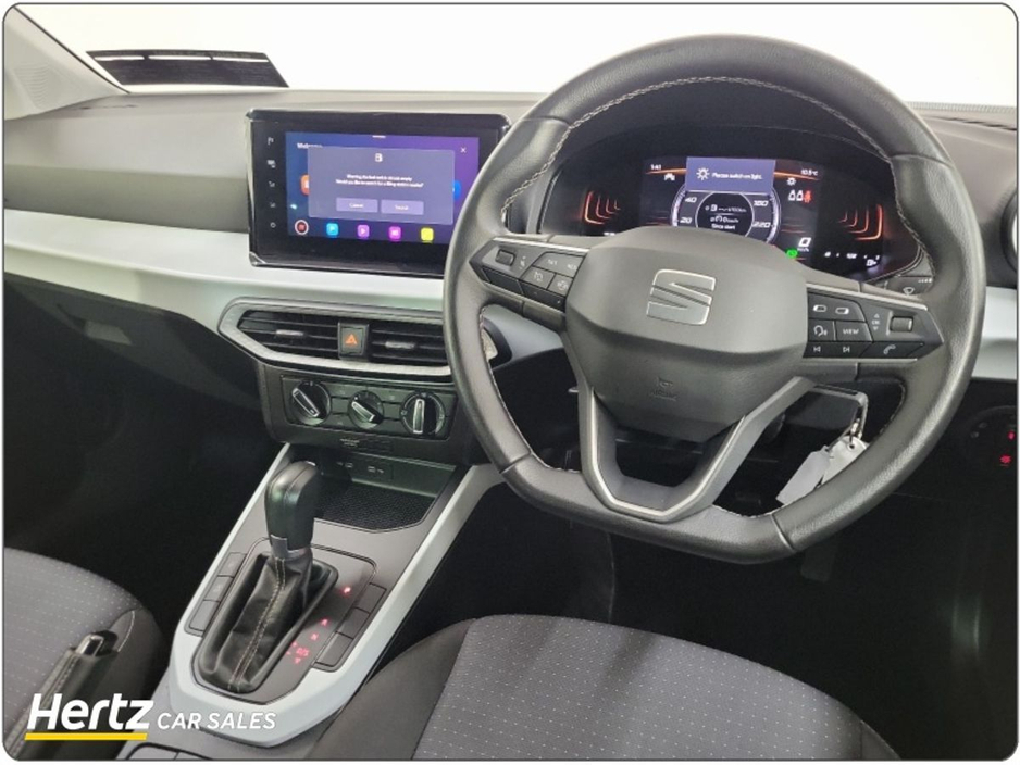 2024 SEAT Arona - image 12