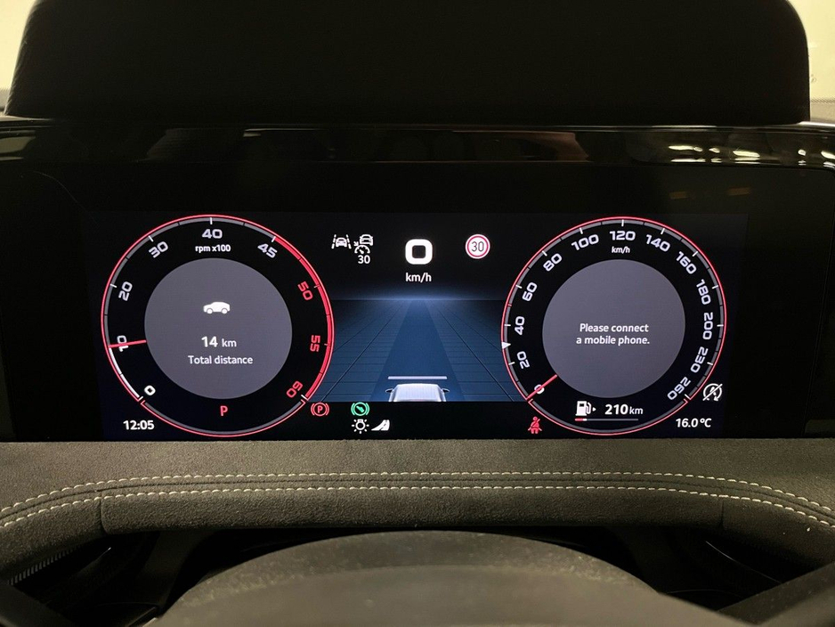 2025 Skoda Superb Sportline DSG 2.0TDI 150BHP - Reversing Camera - Climate Control - Heated Seats - Cruise Control - Keyless Start - Apple CarPlay/Android Auto €53,950