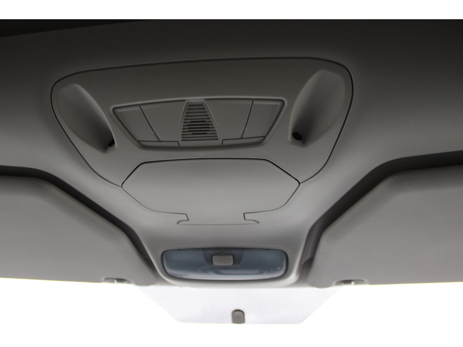 2021 Ford Transit - image 23