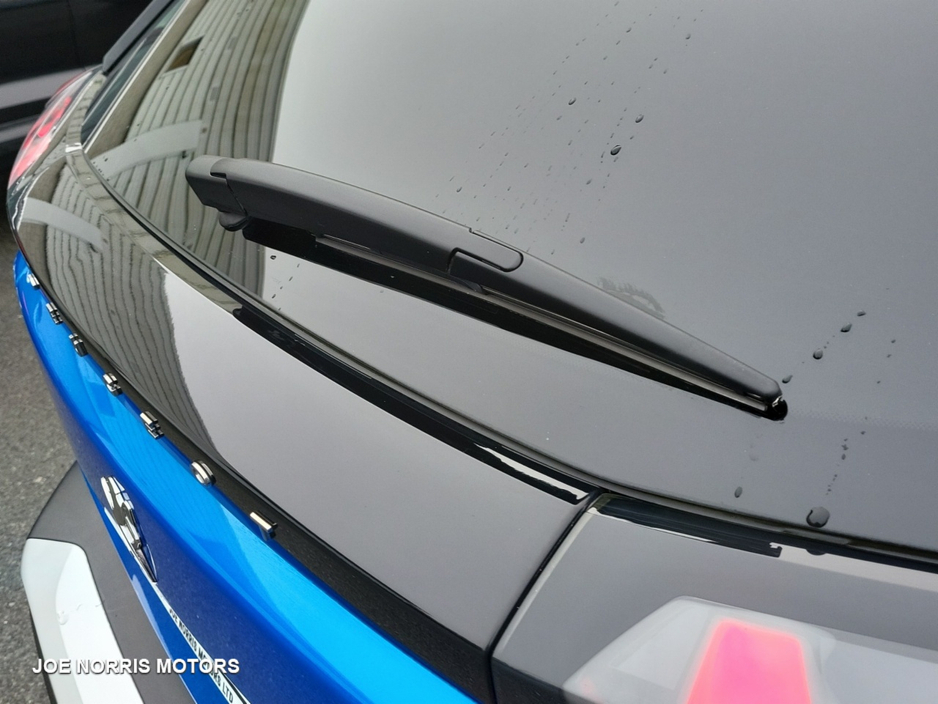 2023 Peugeot 2008 ACTIVE 1.2 100 BHP LOW KMS €23,750