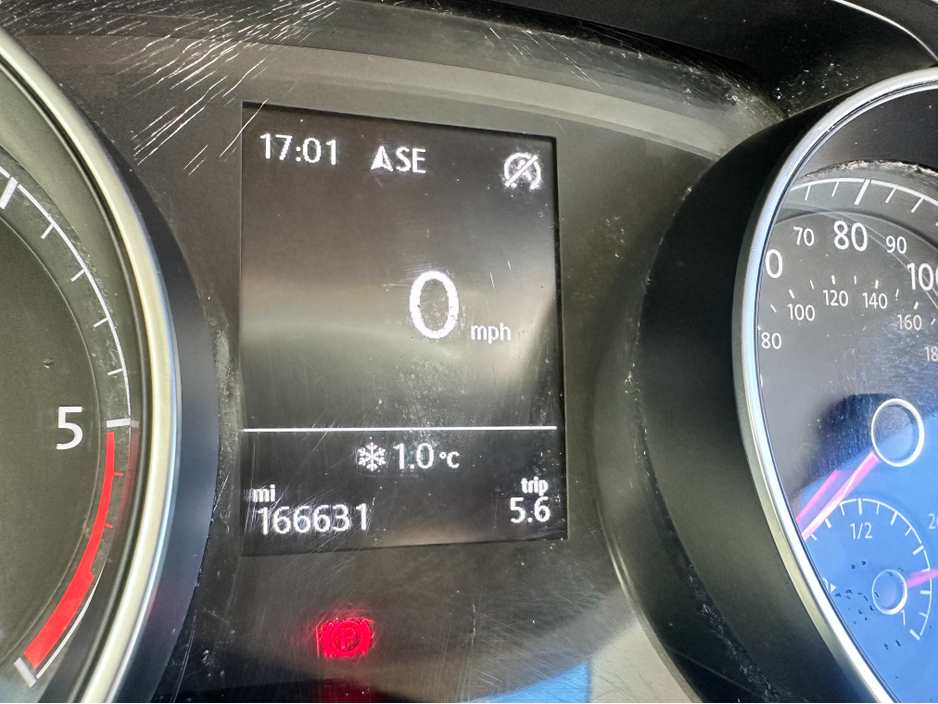 2013 Volkswagen Golf 1.6 TDI SE BLUEMOTION 105PS 5DR €6,300