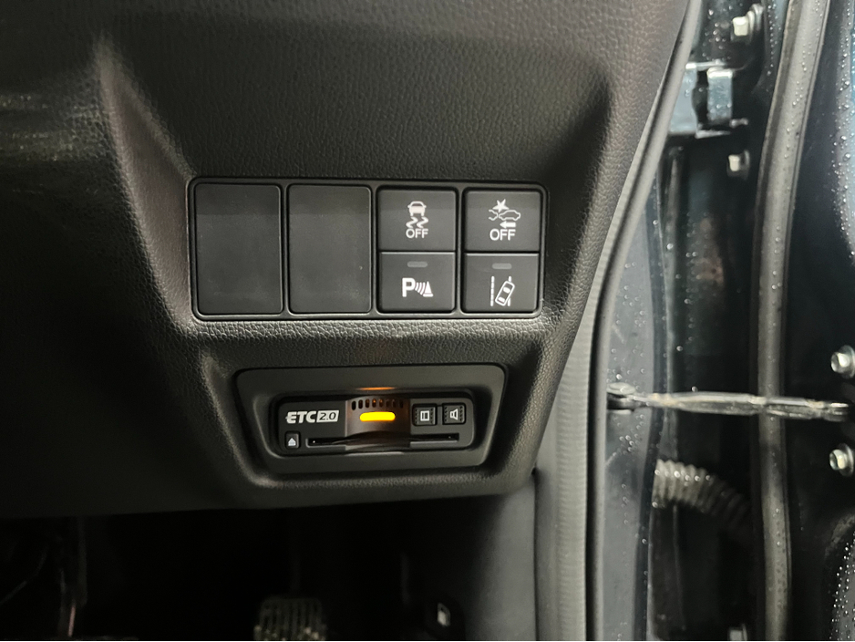 2021 Honda Stepwagon €31950 2021 HONDA STEPWAGON EHEV EX G SPADA SENSING 2.0 AUTOMATIC / CRUISE CONTROL / 360° PARKING CAMERA / 7 SEATS / AUTOMATIC DOORS €31,950