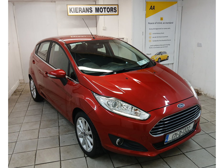 2017 Ford Fiesta - image 9