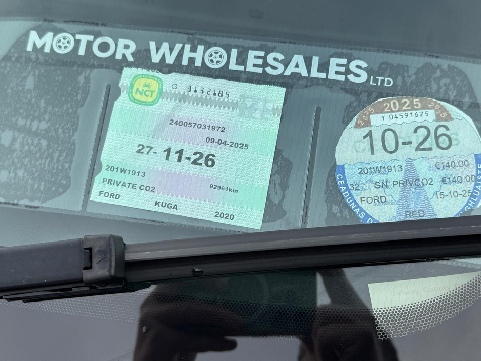 2020 Ford Kuga - image 26