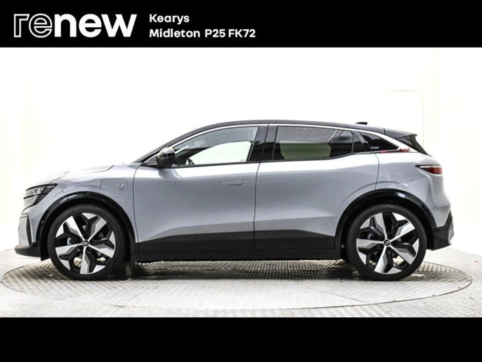 2024 Renault Megane E-Tech - image 7