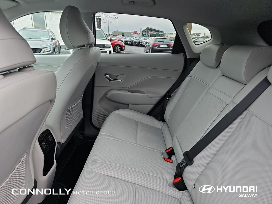 2025 Hyundai Kona - image 6