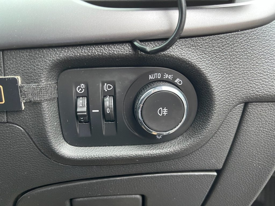 2020 Vauxhall Astra 1.5 Turbo D Business Edition Nav Hatchback 5dr Diesel Manual Euro 6 (s/s) (105 ps)