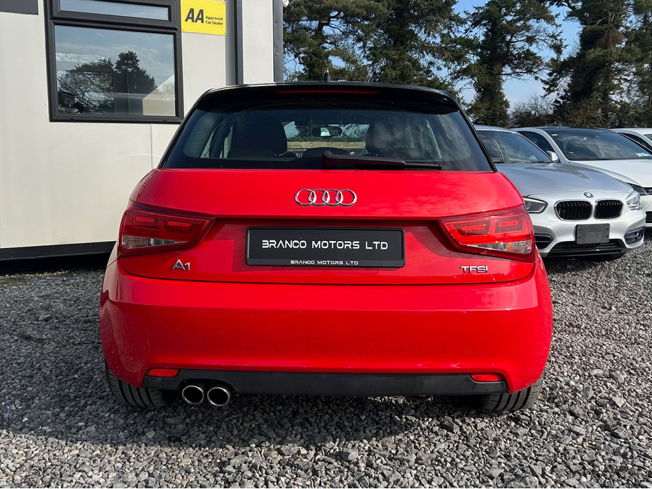 2015 Audi A1 - image 7