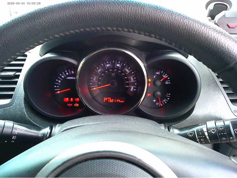 2010 Kia Soul - image 10