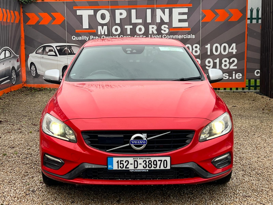 2015 Volvo V60 - image 4