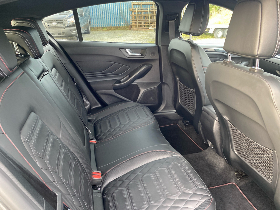 2023 Ford Focus ST-Line X 1.0 MHEV 125BHP... Full leather