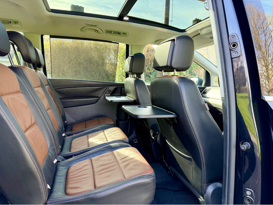 2014 Volkswagen Sharan - image 18