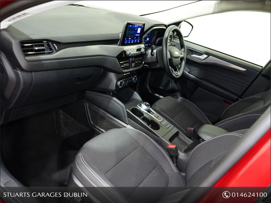2024 Ford Kuga - image 12