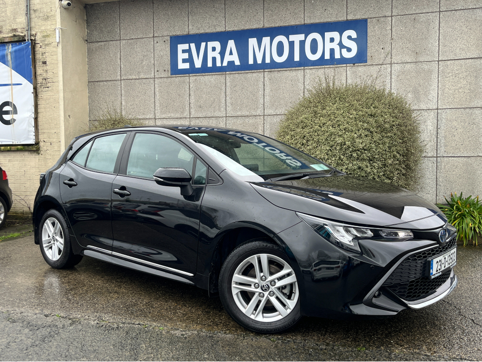 2023 Toyota Corolla LUNA HATCHBACK AUTOMATIC 1.8 PETROL //LOW MILES//REVERSE CAMERA//ADAPTIVE CRUISE CONTROL//CARPLAY// €24,950