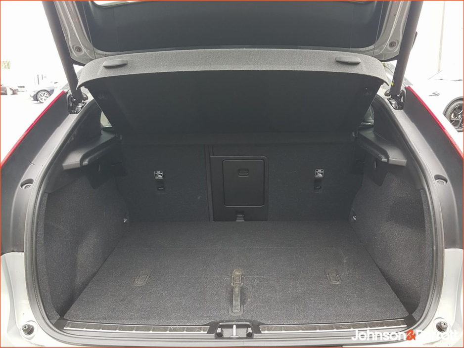 2023 Volvo C40 - image 14