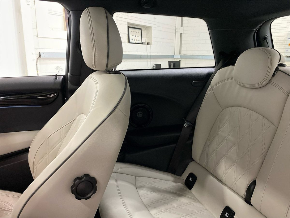 2023 MINI Hatch Electric Level 3