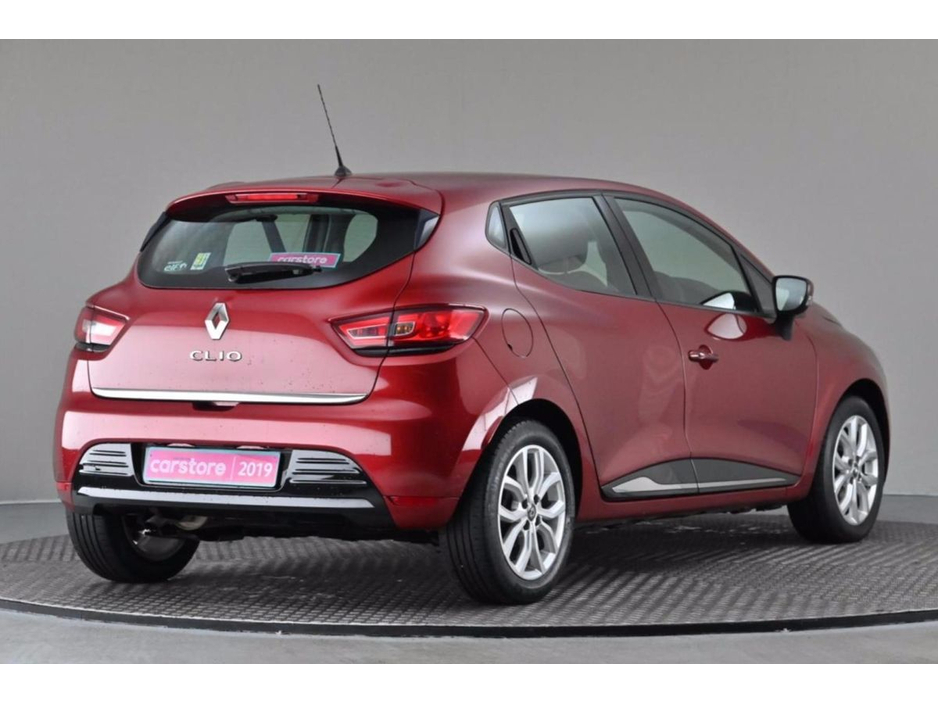 2019 Renault Clio - image 9