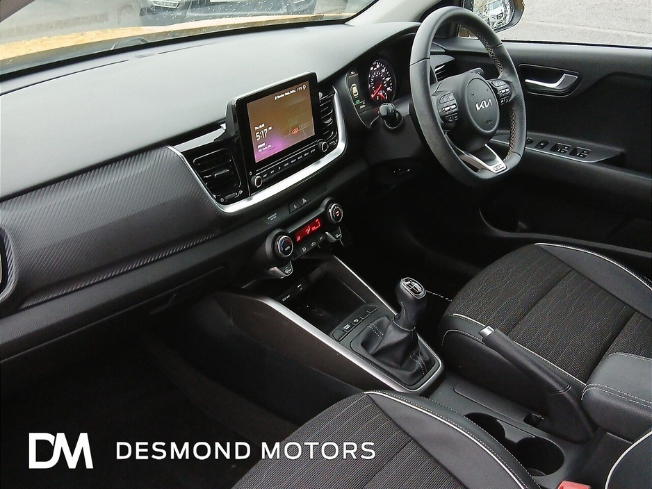 2023 Kia Stonic - image 9