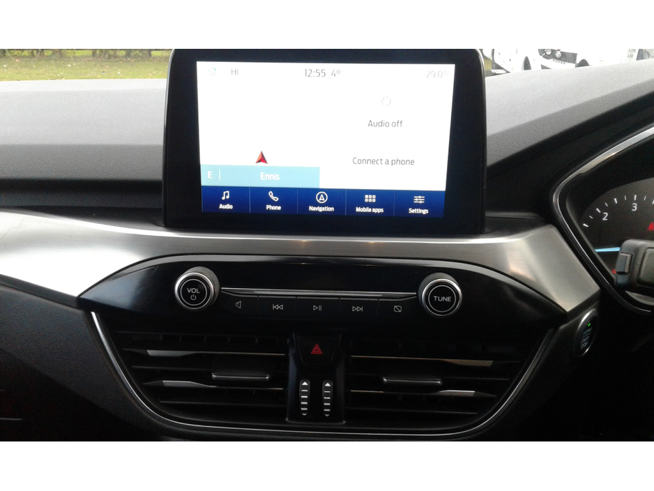 2021 Ford Kuga - image 7