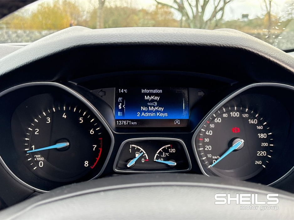 2018 Ford Focus - image 15