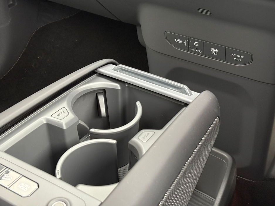 2026 Kia EV9 - image 22