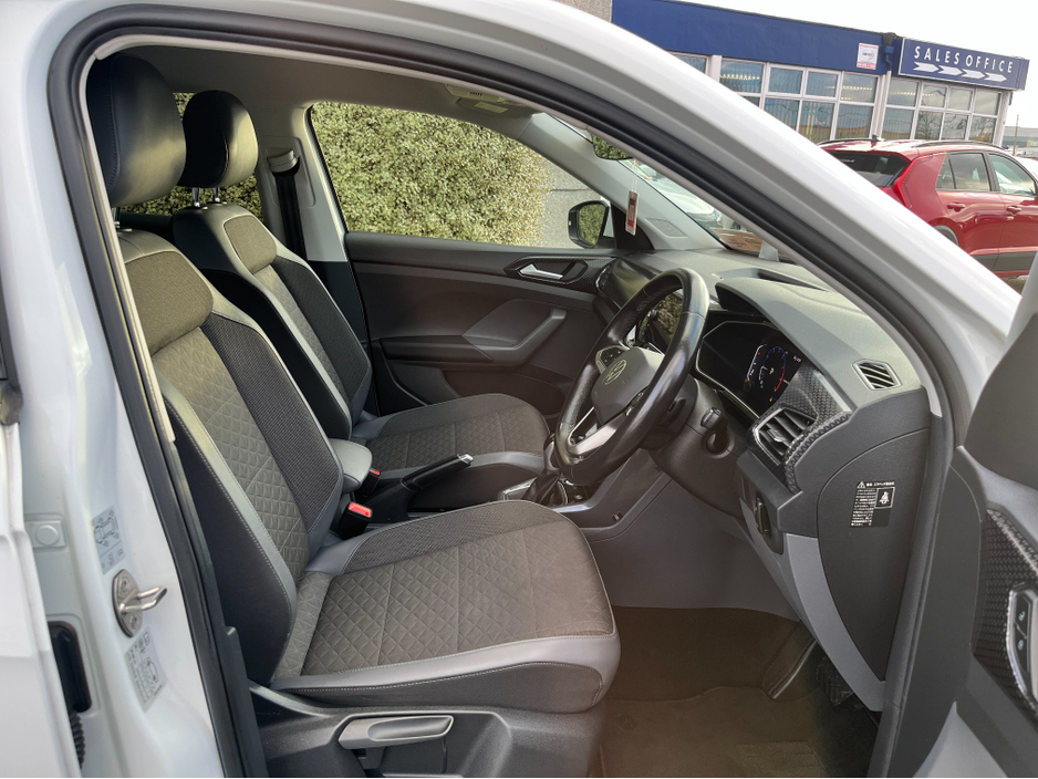 2021 Volkswagen T-Cross STYLE AUTOMATIC 1.0 PETROL //HALF LEATHER SEATS//KEYLESS ENTRY//ADAPTIVE CRUISE CONTROL//REVERSE CAMERA// €22,950